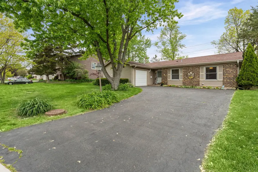 1120 Brush Hill Lane, Lake Zurich, IL 60047 - #2