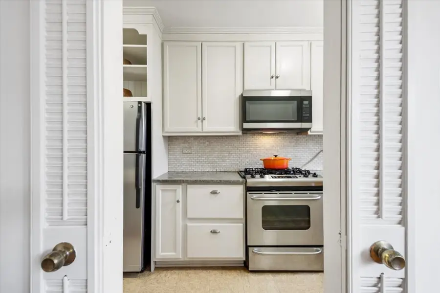 1585 Ridge Avenue #410, Evanston, IL 60201 - #2