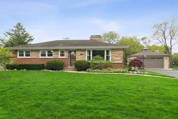 429 W Helen Road, Palatine, IL 60067