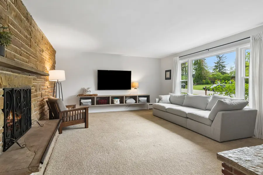 429 W Helen Road, Palatine, IL 60067 - #3