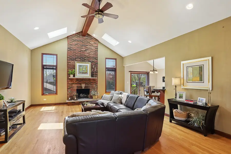 8859 Clifton Avenue, Mokena, IL 60448 - #3