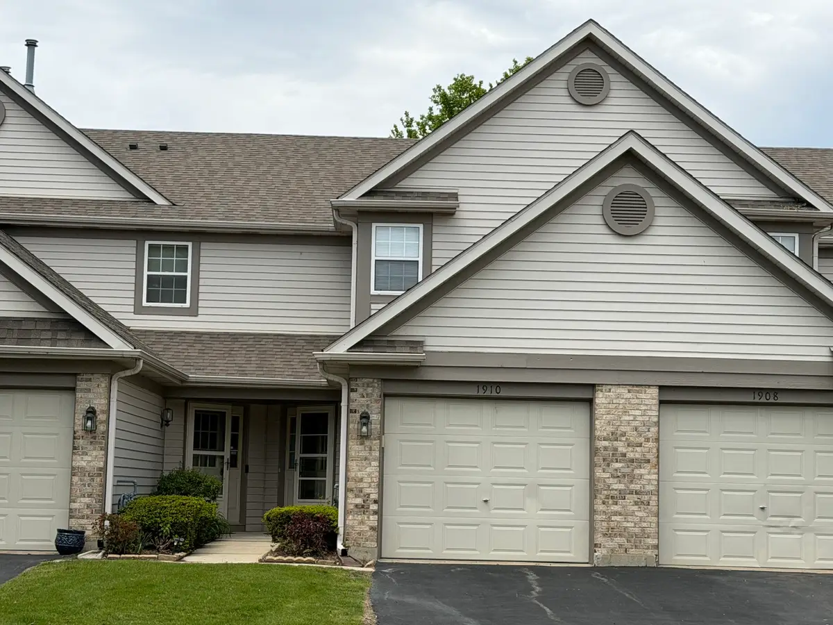 1910 Grove Avenue, Schaumburg, IL 60193 - #1