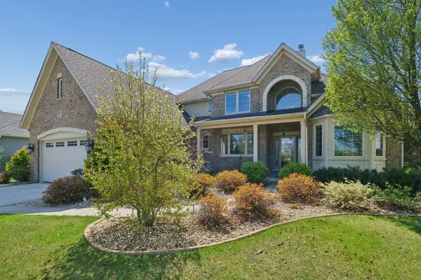 26009 W Stewart Ridge Drive, Plainfield, IL 60585