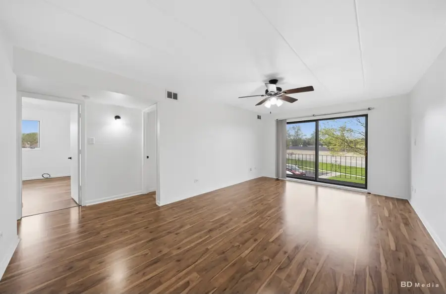 11045 S Theresa Circle #2B, Palos Hills, IL 60465 - #3