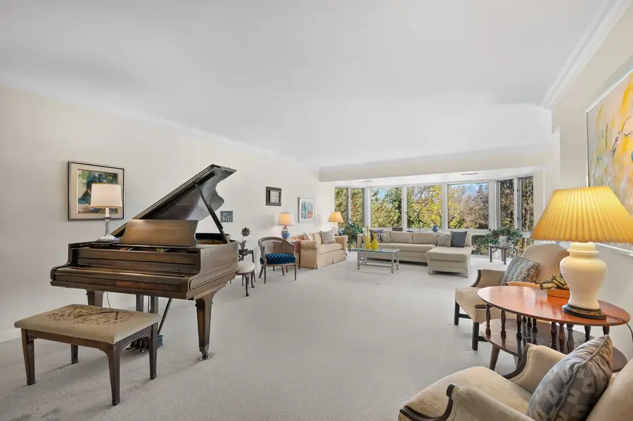 601 Mulberry Place #3B, Highland Park, IL 60035 - #2