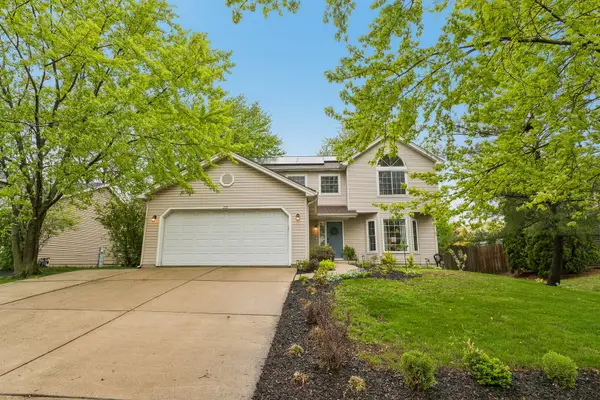 205 Green Mountain Drive, Bolingbrook, IL 60440