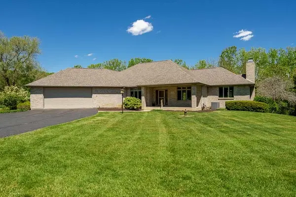 Address Withheld By Seller, Rockford, IL 61107