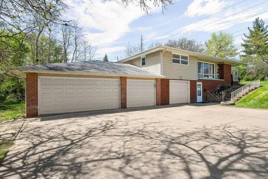 2400 27th Street, Rock Island, IL 61201 - #3