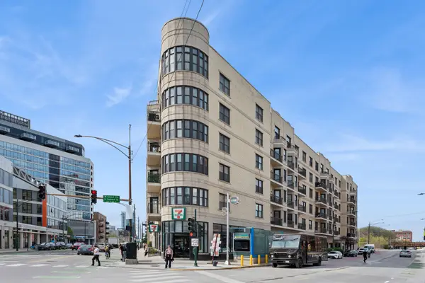 520 N Halsted Street #608, Chicago, IL 60642