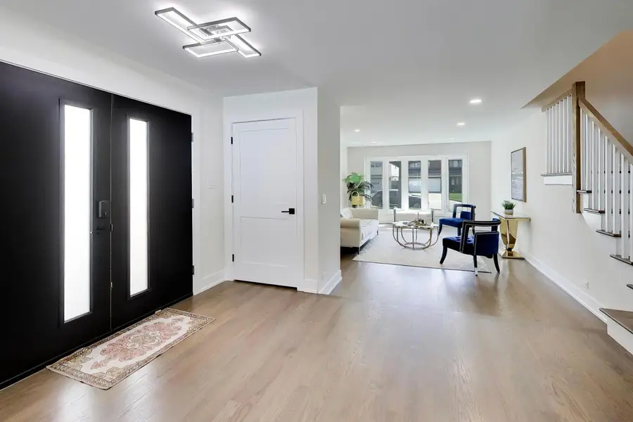 6850 Latrobe Avenue, Skokie, IL 60077 - #2