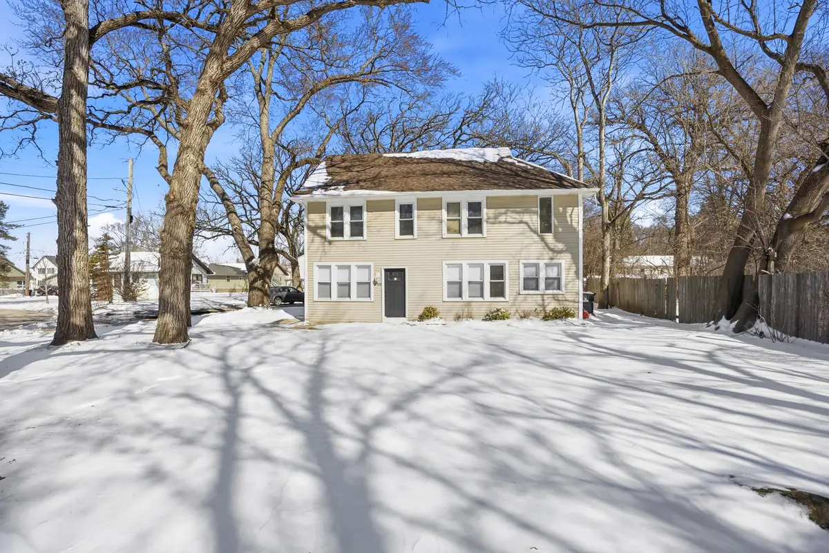 2908 Oakwood Avenue, McHenry, IL 60051 - #1