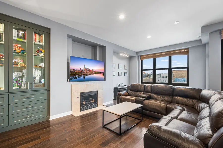 3140 N Sheffield Avenue #611, Chicago, IL 60657 - #2