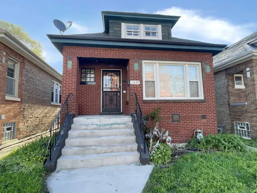 12239 S Parnell Avenue, Chicago, IL 60628 - #3