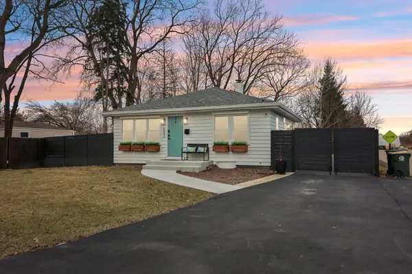 502 N Smith Street, Palatine, IL 60067