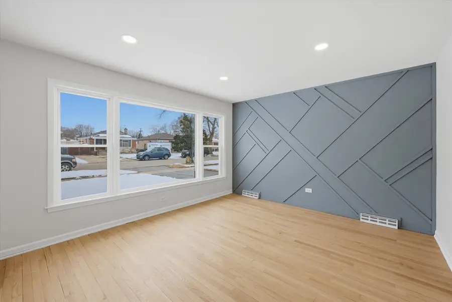 14223 University Avenue, Dolton, IL 60419 - #2