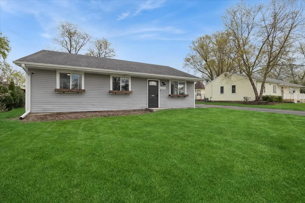 25175 W Lincoln Drive, Lake Villa, IL 60046 - #1