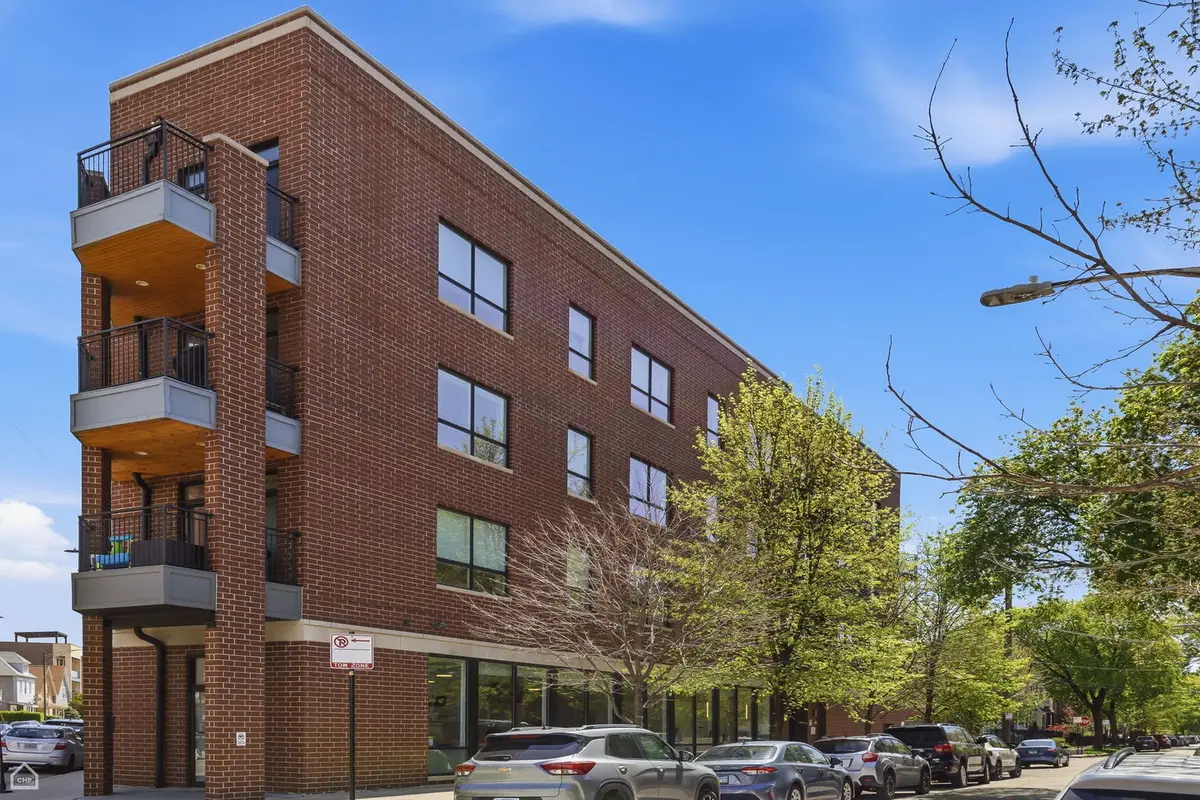 3047 N Oakley Avenue #205, Chicago, IL 60618 - #1