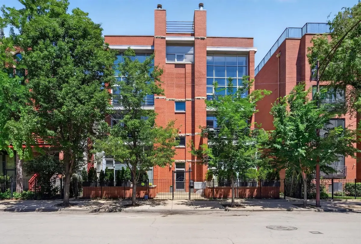 850 W Erie Street #3W, Chicago, IL 60642 - #1
