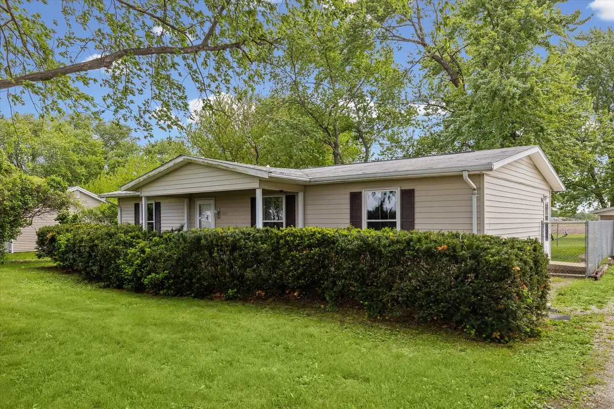 5816 N Route 48 Highway, Decatur, IL 62526 - #1