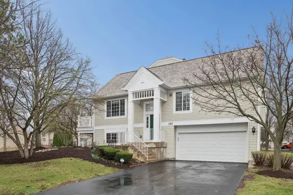 151 Lucerne Court #12-4, Wheeling, IL 60090