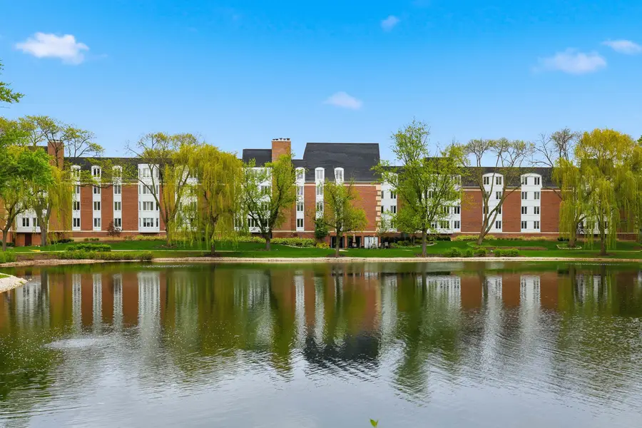 Address Withheld By Seller, Buffalo Grove, IL 60089 - #2