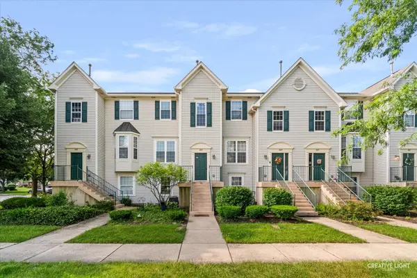 1805 Grandview Place #1805, Montgomery, IL 60538