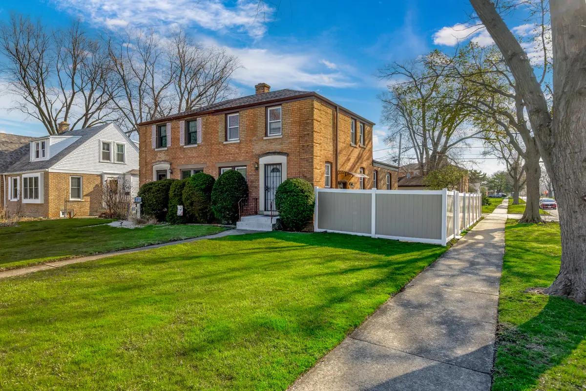 1693 Linden Street, Des Plaines, IL 60018 - #1