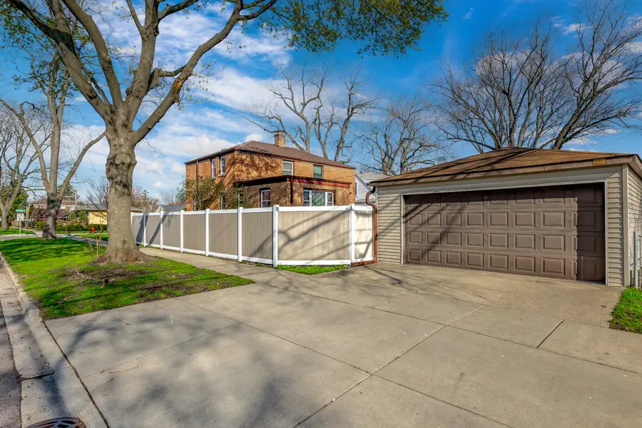 1693 Linden Street, Des Plaines, IL 60018 - #3