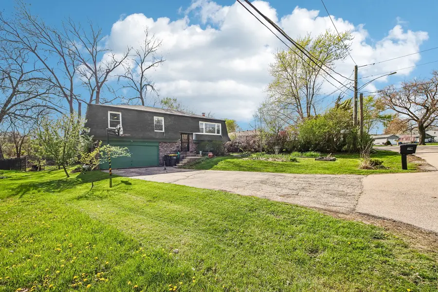 355 Council Trail, Lake In The Hills, IL 60156 - #2