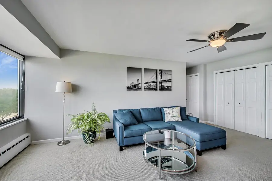 3410 N Lake Shore Drive #6E, Chicago, IL 60657 - #3