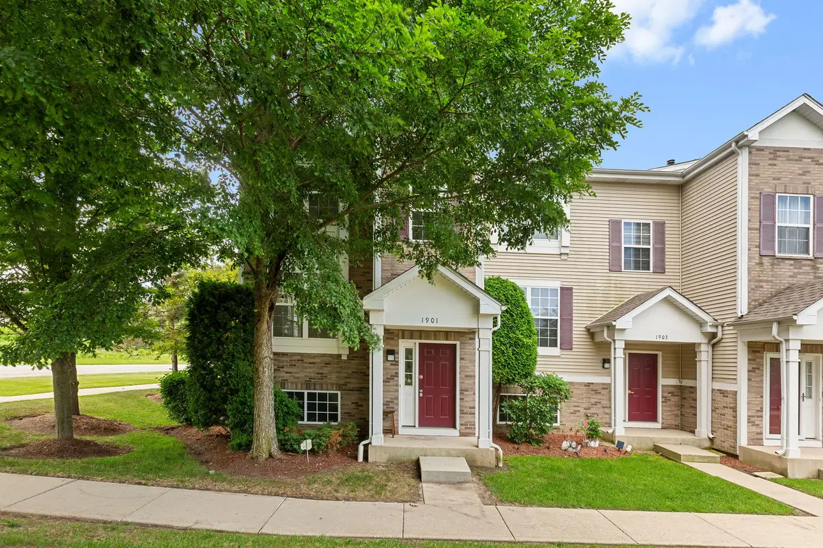 1901 Freedom Court, Zion, IL 60099 - #1
