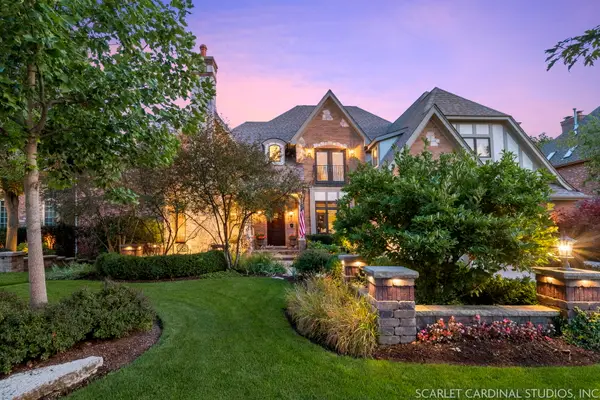 32 Baker Lane, Naperville, IL 60565