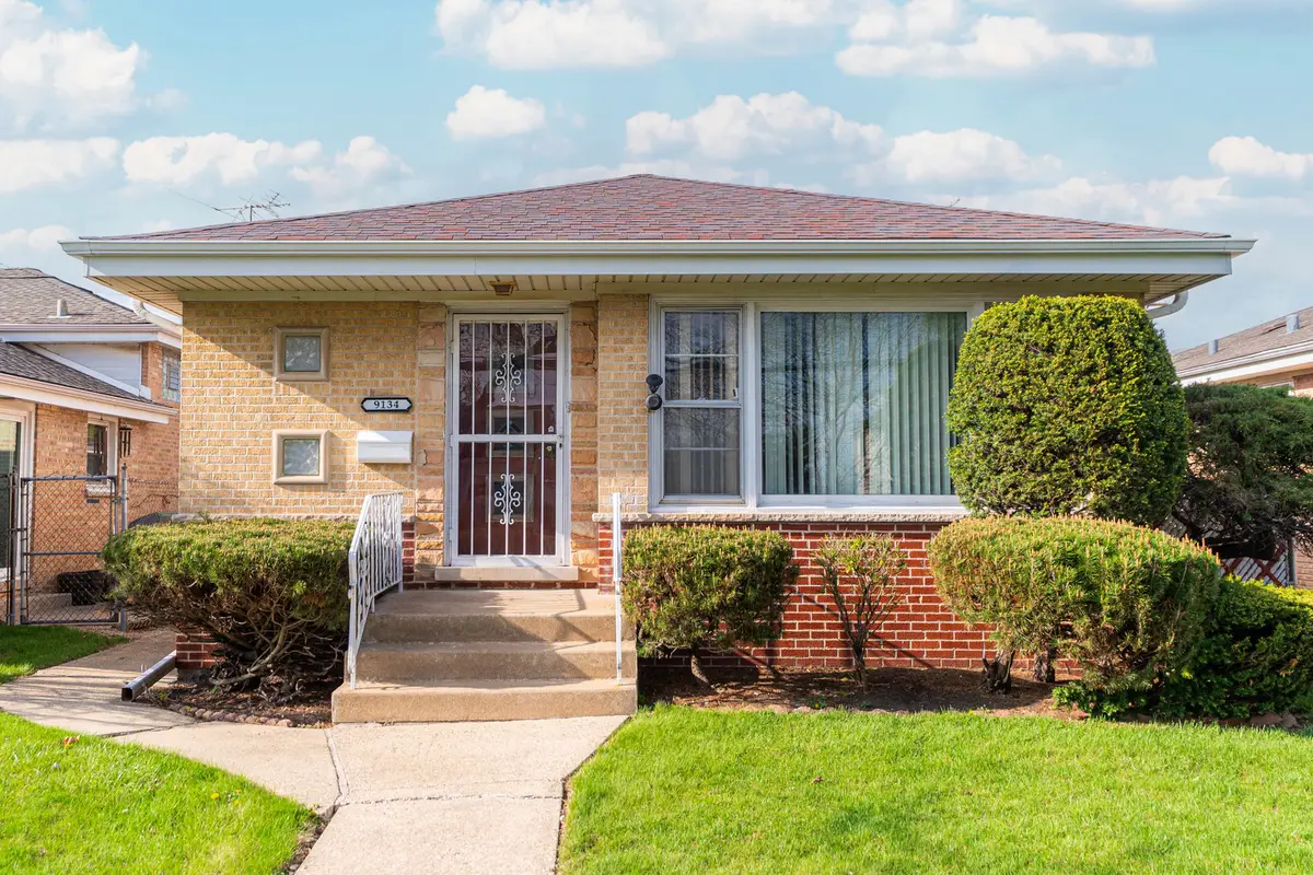 9134 Chestnut Avenue, Franklin Park, IL 60131 - #1