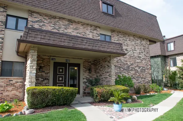 9182 South Road #A, Palos Hills, IL 60465