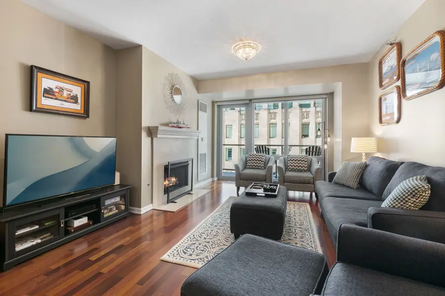 160 E Illinois Street #1002, Chicago, IL 60611 - #3