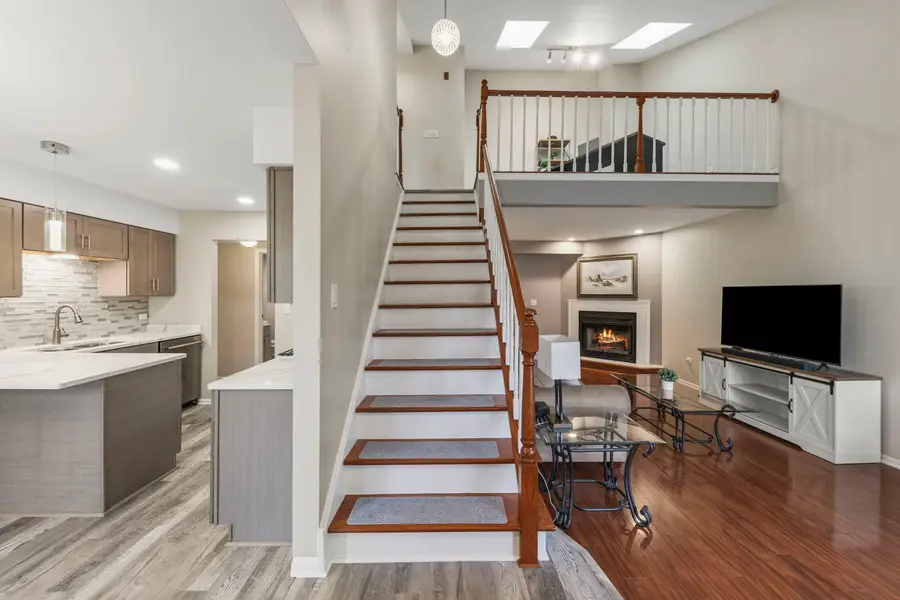 1908 Wisteria Court #2, Naperville, IL 60565 - #3