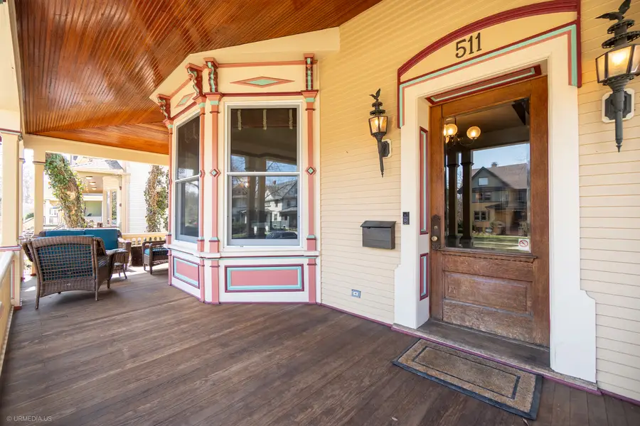 511 N Grove Avenue, Oak Park, IL 60302 - #3