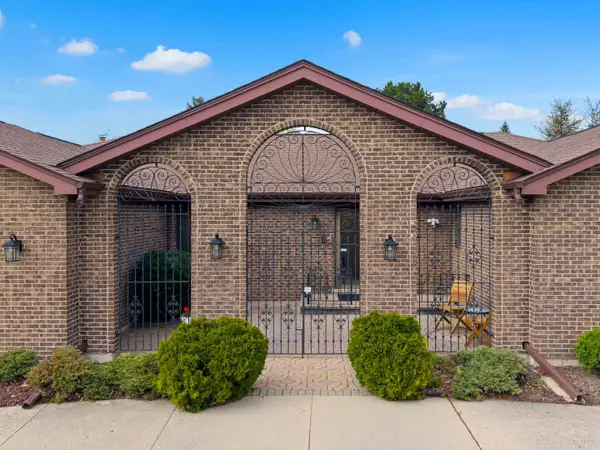 3720 Liberty Lane, Glenview, IL 60025