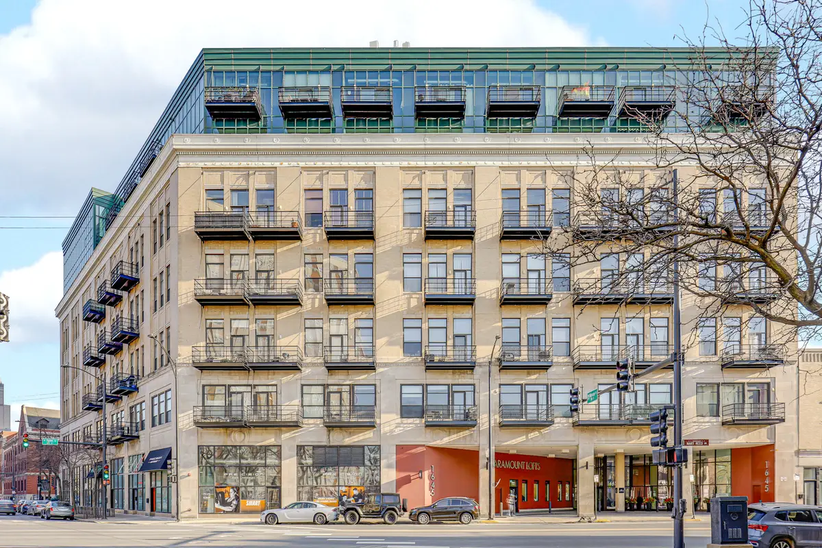 1645 W Ogden Avenue #429, Chicago, IL 60612 - #1
