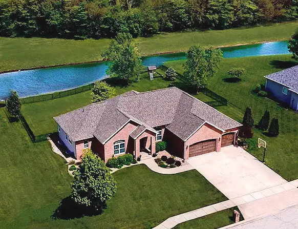 1248 Talon Lane, Forsyth, IL 62535