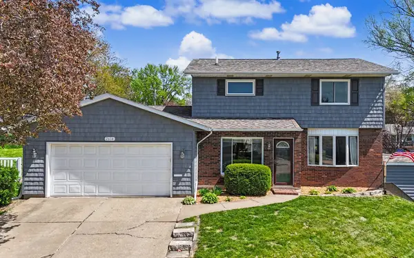 2604 E 34th Street Court, Davenport, IA 52807