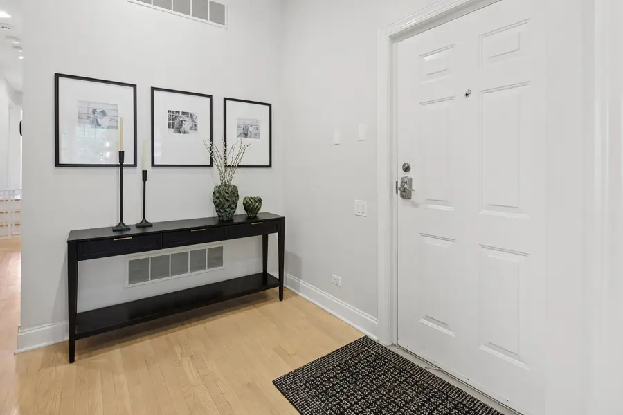 3121 N Orchard Street #2N, Chicago, IL 60657 - #2