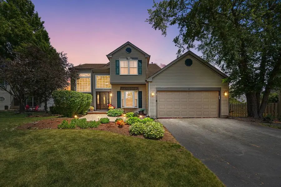 8 Elizabeth Court, Lake In The Hills, IL 60156 - #2