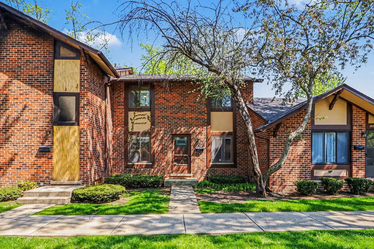 1S217 Stratford Lane, Villa Park, IL 60181 - #1