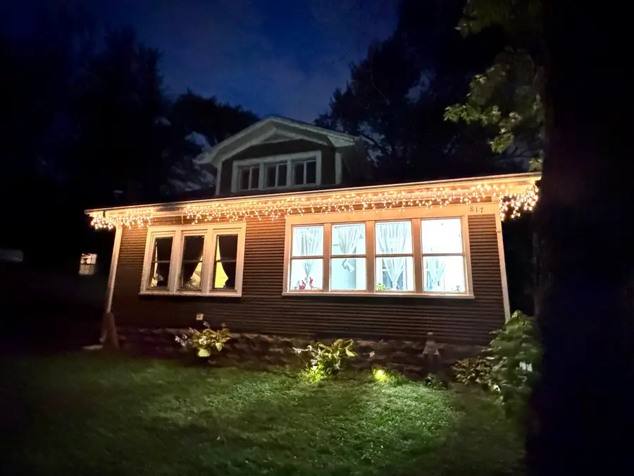 817 Cochrane Avenue, Joliet, IL 60436 - #3