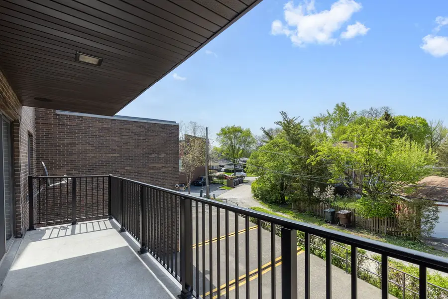 5019 Mulford Street #205, Skokie, IL 60077 - #3