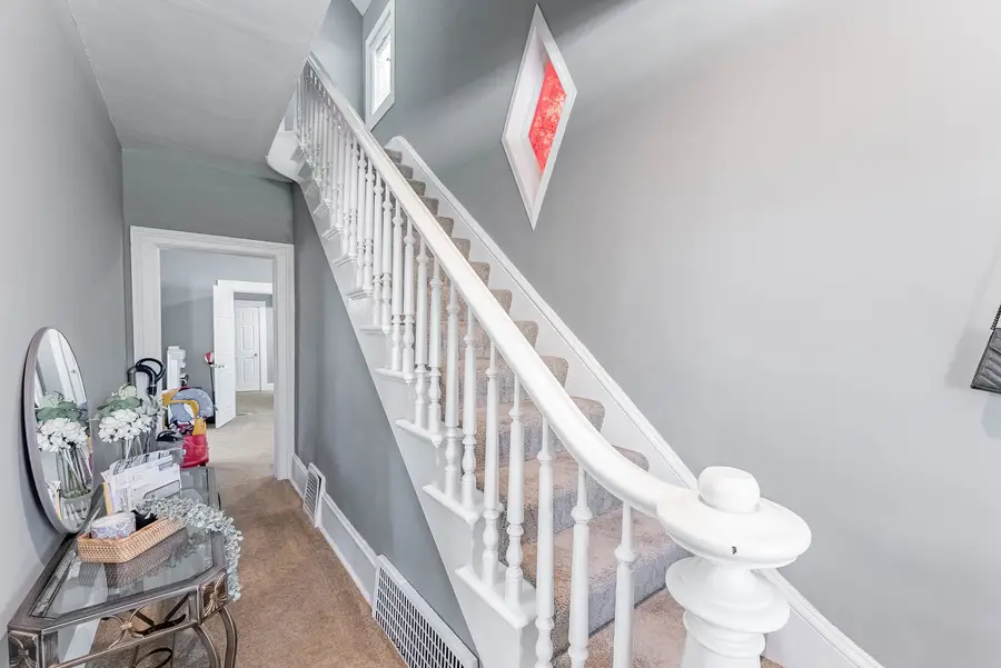 168 Villa Street, Elgin, IL 60120 - #2