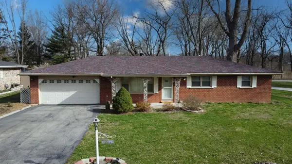 2775 E Riverview Drive, Kankakee, IL 60901