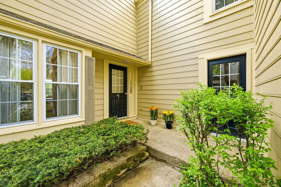 76 Whittington Course, Saint Charles, IL 60174 - #2