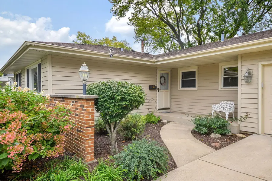 1920 Richard Street, Aurora, IL 60506 - #3